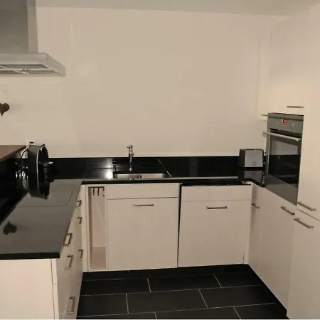 Victoria Alpine Park Apartment *
